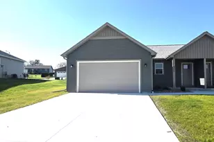 402 Michael Fitz Ln, Horicon, WI 53032 - Photo 1