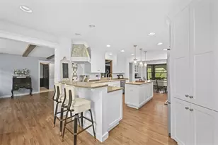 15305 Santa Maria Ct, Brookfield, WI 53005 - Photo 7