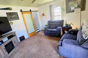 230 S Bridge St, Markesan, WI 53946 - Photo 9