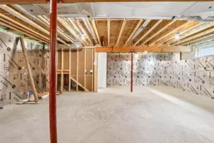 6671 Linnet Ln, Middleton, WI 53562 - Photo 17