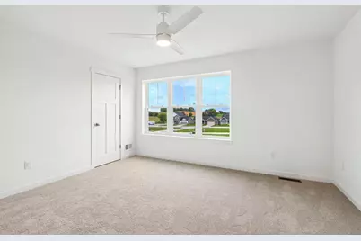6671 Linnet Lane, Middleton, WI 53562 - Photo 9