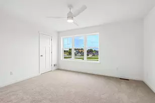 6671 Linnet Ln, Middleton, WI 53562 - Photo 9