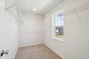 6683 Linnet Ln, Middleton, WI 53562 - Photo 7