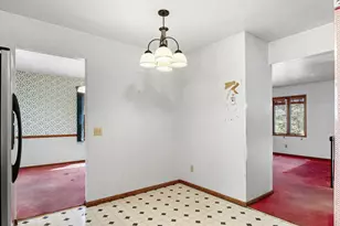 6014 Old Middleton Rd, Madison, WI 53705 - Photo 5