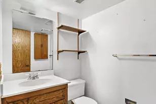 6014 Old Middleton Rd, Madison, WI 53705 - Photo 25