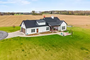 N7117 Black Creek Rd, Princeton, WI 54968 - Photo 5
