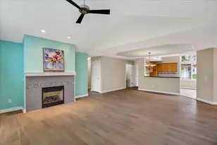 1612 Dewberry Dr, Madison, WI 53719 - Photo 7