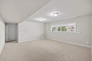 1612 Dewberry Dr, Madison, WI 53719 - Photo 39