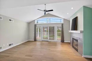 1612 Dewberry Dr, Madison, WI 53719 - Photo 5