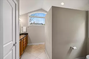 1612 Dewberry Dr, Madison, WI 53719 - Photo 25