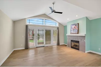 1612 Dewberry Drive, Madison, WI 53719 - Photo 9