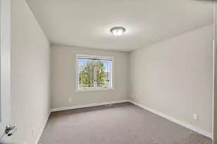 1612 Dewberry Dr, Madison, WI 53719 - Photo 33