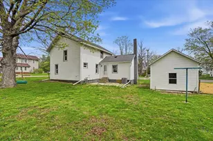 112 Church St, Orfordville, WI 53576 - Photo 39