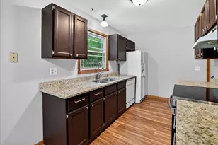 1425 Hyland Dr, Stoughton, WI 53589 - Photo 11