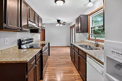 1425 Hyland Drive, Stoughton, WI 53589 - Photo 13