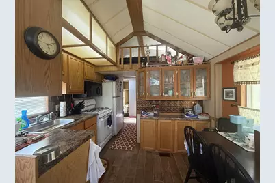 105 Red Oak Drive, Wisconsin Dells, WI 53940 - Photo 3