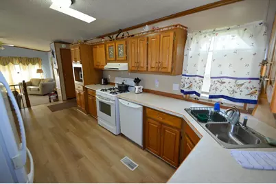 107 Park Street, Boscobel,  53805 - Photo 11