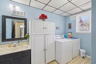 409 1st St, Baraboo, WI 53913 - Photo 21