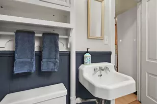 928 Jenifer St, Madison, WI 53703 - Photo 17