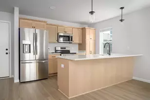 1742 Innovation Ln, Verona, WI 53593 - Photo 5
