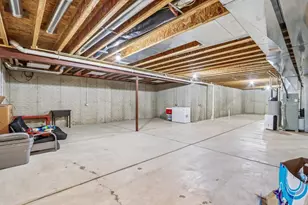 713 Bridlewood Ln Ln, Watertown, WI 53094 - Photo 35
