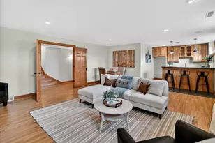 2988 Wyndwood Way, Sun Prairie, WI 53590 - Photo 43