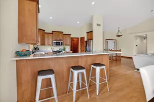 2988 Wyndwood Way, Sun Prairie, WI 53590 - Photo 17
