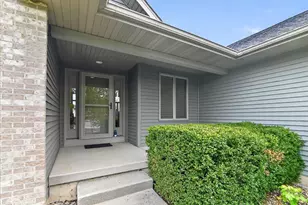2988 Wyndwood Way, Sun Prairie, WI 53590 - Photo 5