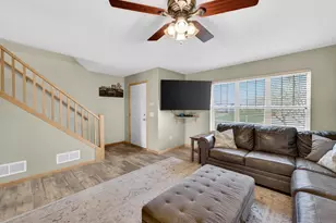811 Cheshire Castle Way, Verona, WI 53593 - Photo 5