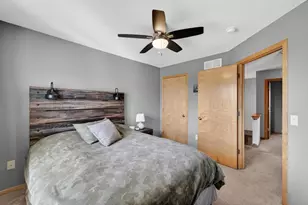 811 Cheshire Castle Way, Verona, WI 53593 - Photo 17