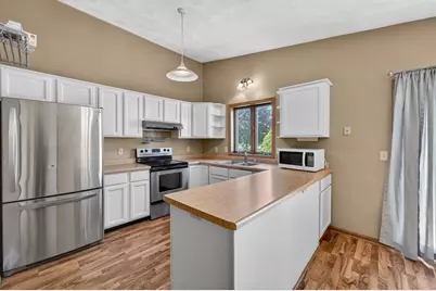 414 Meadow Oak Trail, DeForest, WI 53532 - Photo 11
