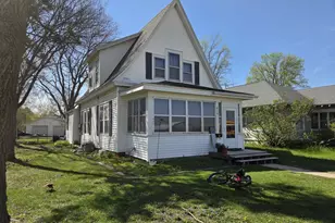 419 Wisconsin Ave, Muscoda,  53573 - Photo 3