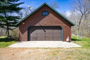 W1620 Cliff House Rd, Lyndon Station, WI 53944 - Photo 23