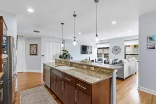 137 Wilson Street, Madison, WI 53703 - Photo 11