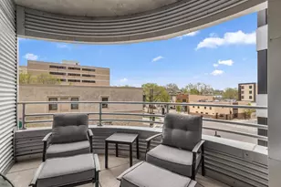 137 E Wilson St, Madison, WI 53703 - Photo 11