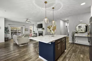 3152 S High Point Rd, Madison, WI 53719 - Photo 9