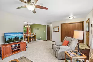 409 Cedar St, Sauk City, WI 53583 - Photo 9