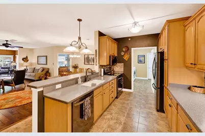 34 Cherokee Circle #103, Madison, WI 53704 - Photo 11