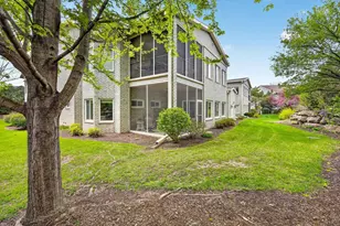 34 Cherokee Cir, Madison, WI 53704 - Photo 35