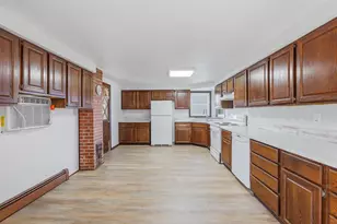 370 N Main St, Juneau, WI 53039 - Photo 5