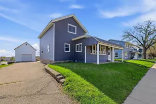 370 N Main St, Juneau, WI 53039 - Photo 3