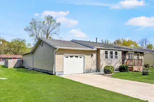 304 State St, Prairie Du Chien, WI 53821 - Photo 3