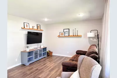 304 State Street, Prairie Du Chien, WI 53821 - Photo 13