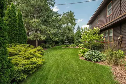 1825 Country Club Road, Stoughton, WI 53589 - Photo 37