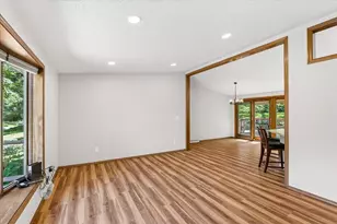 N3977 Meadow Dr, Cambridge, WI 53523 - Photo 5