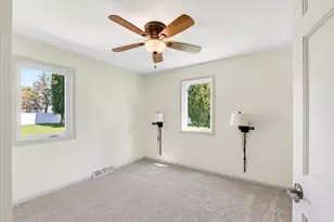 403 Lucille St, Verona, WI 53593 - Photo 25