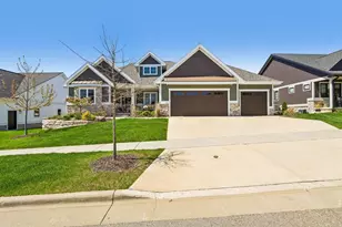 1109 Reese Trl, Waunakee, WI 53597 - Photo 3