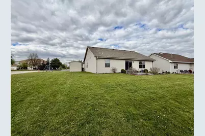 4011 Creekside Drive, Janesville, WI 53548 - Photo 41