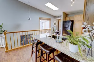 665 Galena Ct, Sun Prairie, WI 53590 - Photo 5