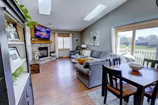665 Galena Ct, Sun Prairie, WI 53590 - Photo 7